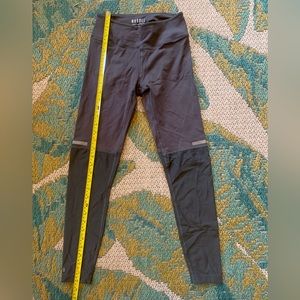 Full length, low rise grey NoBull tights.